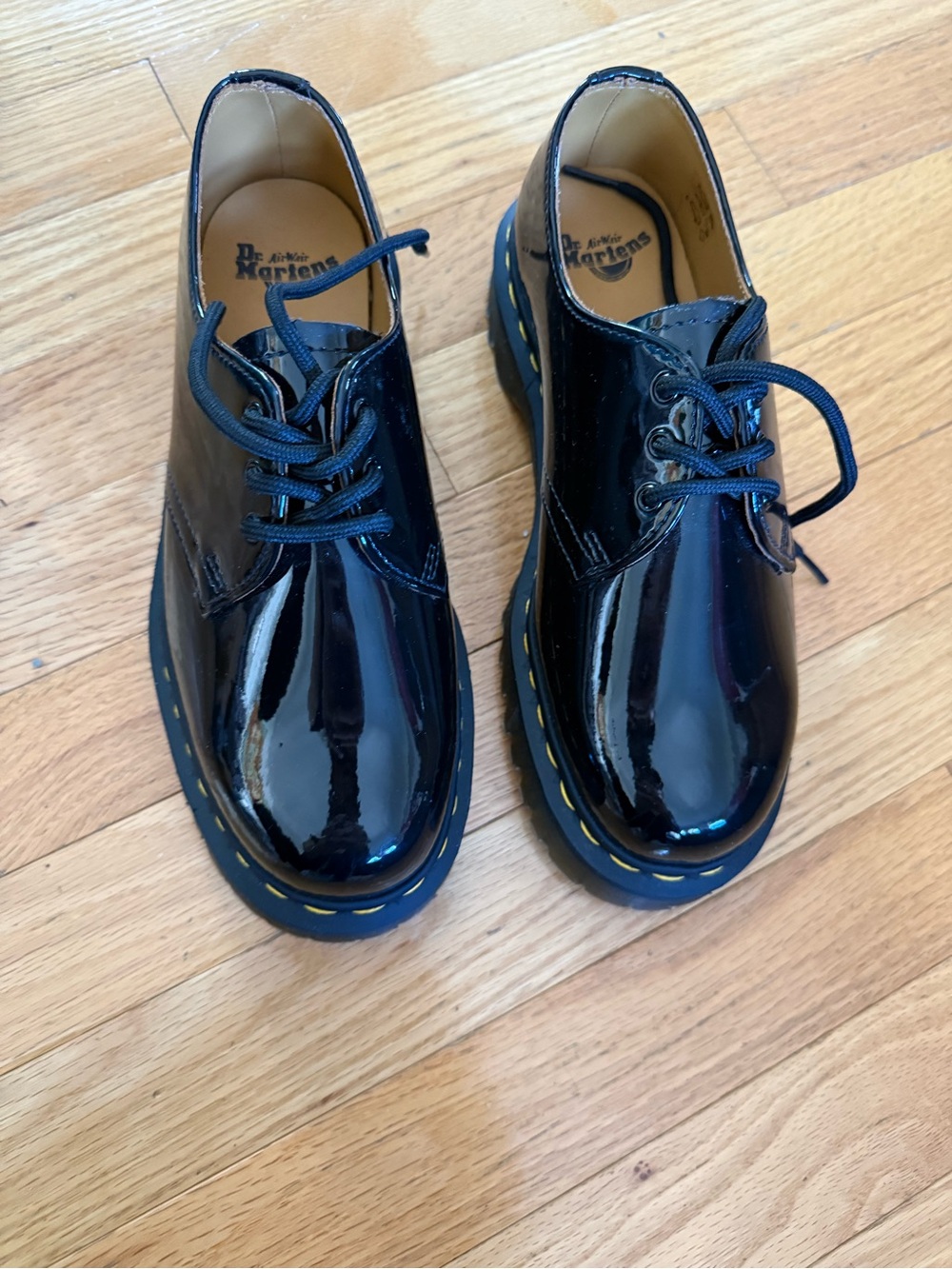 New Dr. Martens Women's Black Patent Leather Platform Shoes size 5M